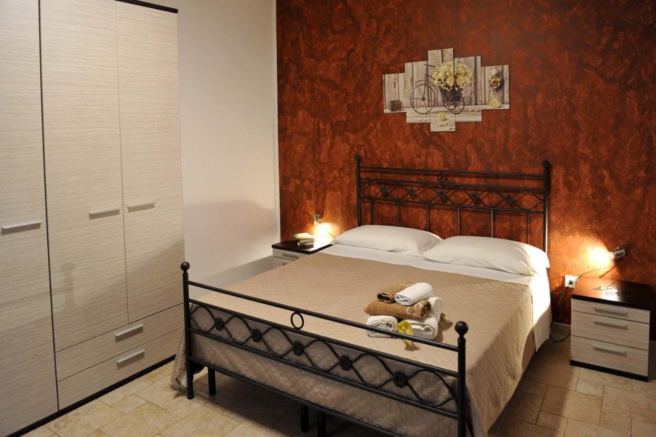 Caranna Bed & Breakfast Torre Lapillo