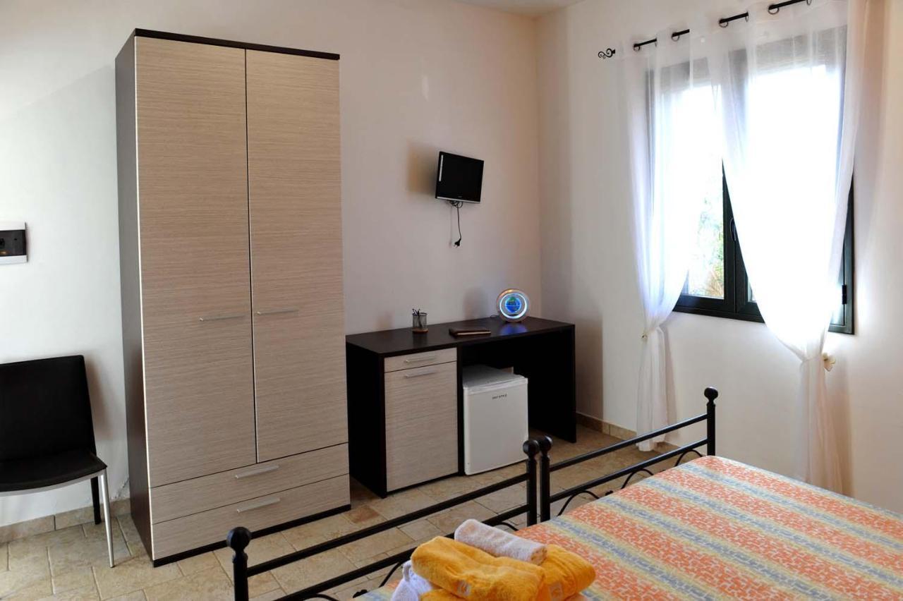 Caranna Bed & Breakfast Torre Lapillo